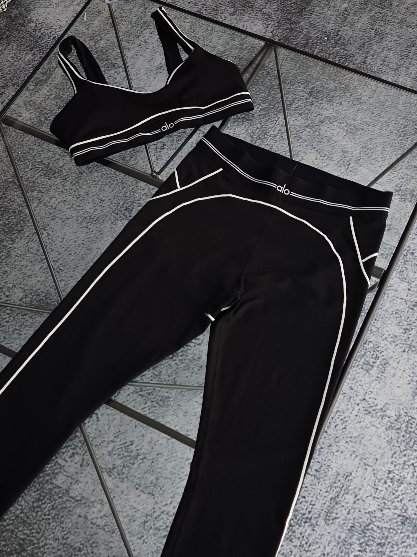 al* clothing
